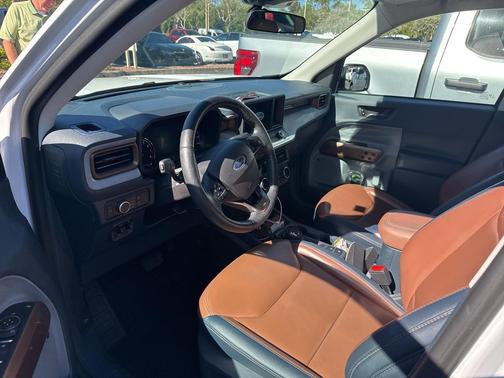 2022 Ford Maverick Lariat