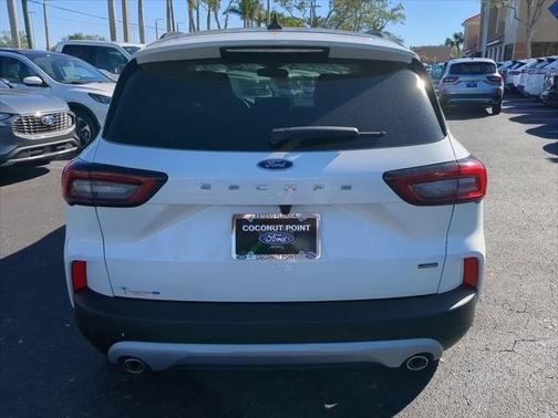 2025 Ford Escape SE