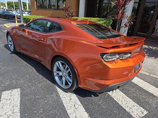 Vivid Orange Metallic 2023 Chevrolet Camaro 2SS