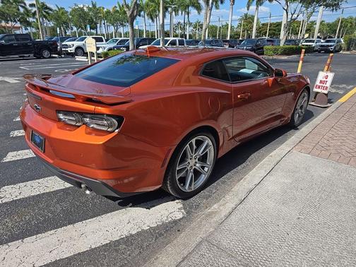 Vivid Orange Metallic 2023 Chevrolet Camaro 2SS