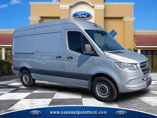 2023 Mercedes-Benz Sprinter 2500 Standard Roof