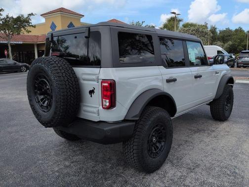 AVALANCHE GRAY 2026 Ford Bronco Big Bend