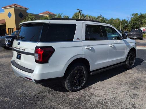 STAR WHITE MET TRI-COAT 2023 Ford Expedition Timberline