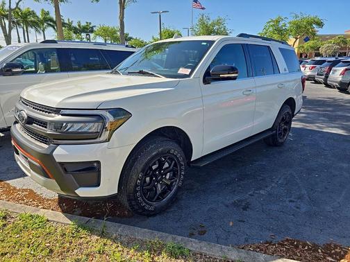 STAR WHITE MET TRI-COAT 2023 Ford Expedition Timberline