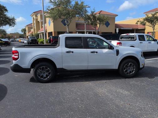 SPACE WHITE METALLIC 2026 Ford Maverick XLT