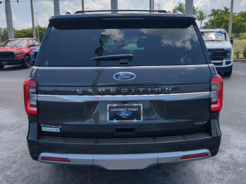 2022 Ford Expedition Max Platinum