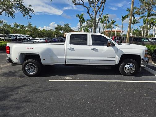 2015 Chevrolet Silverado 3500 LTZ