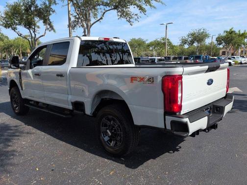 AVALANCHE 2026 Ford F-350 XL