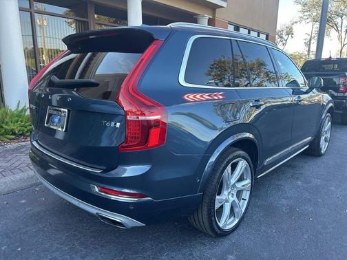 2018 Volvo XC90 T6 Inscription