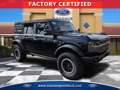 SHADOW BLACK 2022 Ford Bronco Badlands