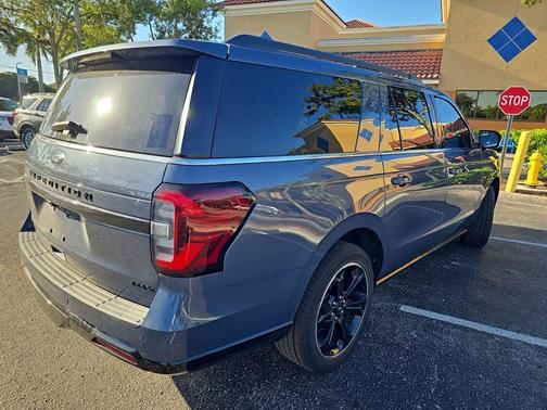 Infinite Blue Metallic Tinted Clearcoat 2022 Ford Expedition Max Limited