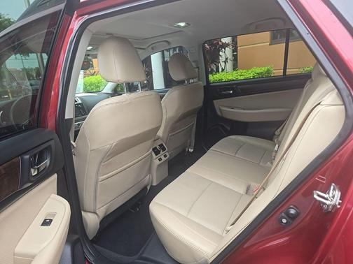 Venetian Red Pearl 2017 Subaru Outback 2.5i Limited