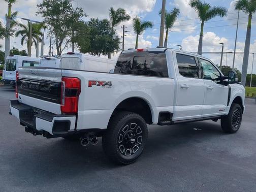 2025 Ford F-250 Platinum