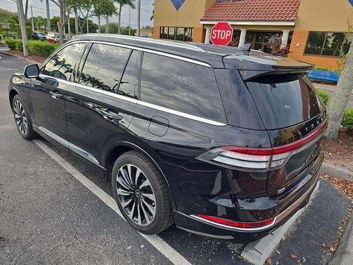 INFINITE BLACK MET CC 2023 Lincoln Aviator Black Label Grand Touring AWD