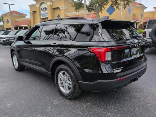 Agate Black Metallic 2027 Ford Explorer Active