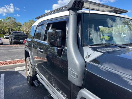 2012 Toyota FJ Cruiser Base