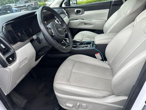 Glacial White Pearl 2023 Kia Sorento EX