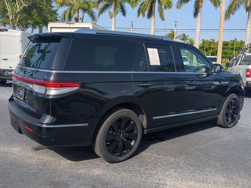 2022 Lincoln Navigator Reserve