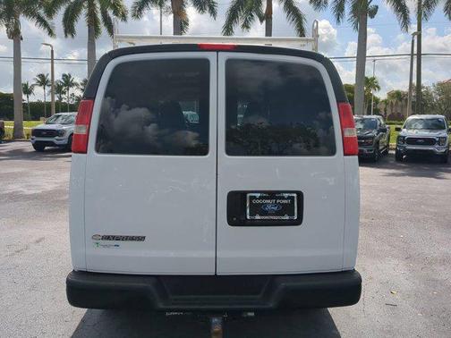 2020 Chevrolet Express 2500 RWD 2500 Regular Wheelbase WT