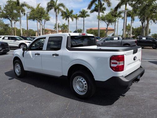 Oxford White 2026 Ford Maverick XL