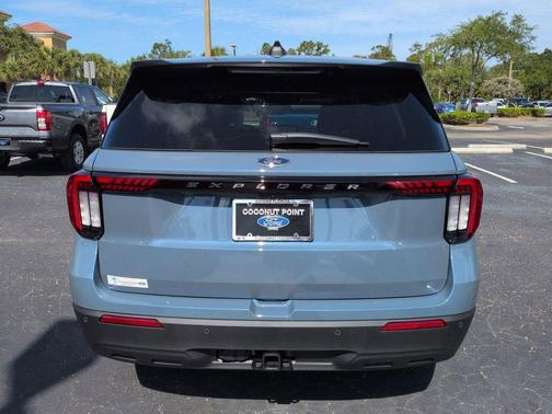 VAPOR BLUE 2026 Ford Explorer Active