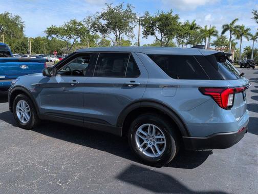 VAPOR BLUE 2026 Ford Explorer Active