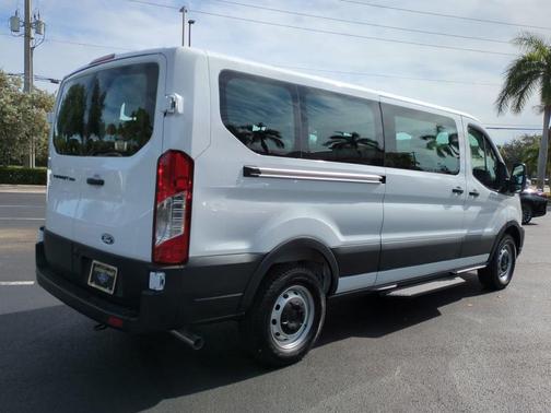 2026 Ford Transit-350 XL