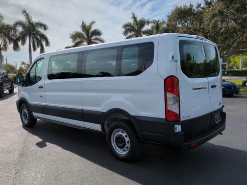 2026 Ford Transit-350 XL