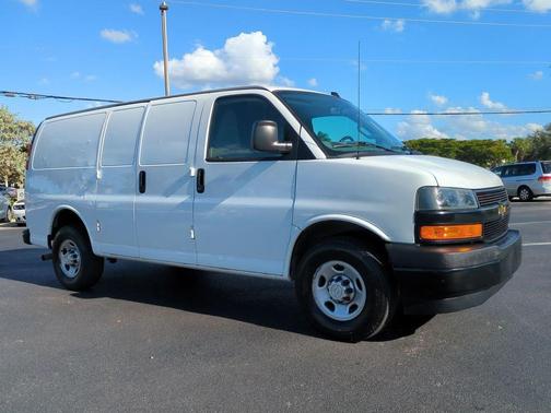 2020 Chevrolet Express 2500 RWD 2500 Regular Wheelbase WT