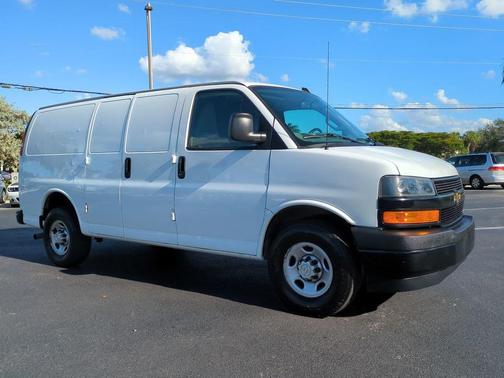 2020 Chevrolet Express 2500 RWD 2500 Regular Wheelbase WT