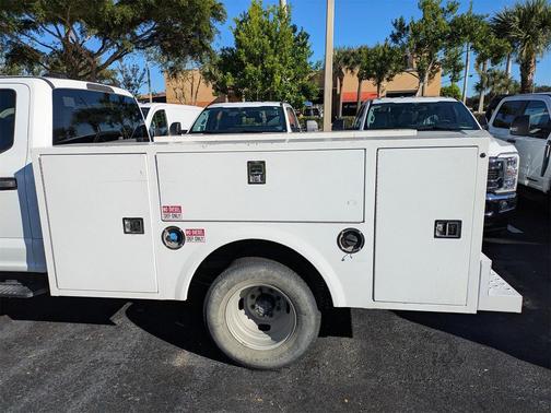 2022 Ford F-350 XLT