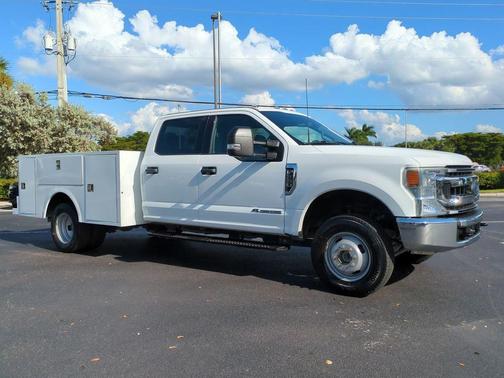 2022 Ford F-350 XLT