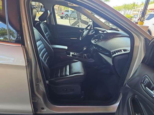 WHITE GOLD METALLIC 2018 Ford Escape Titanium