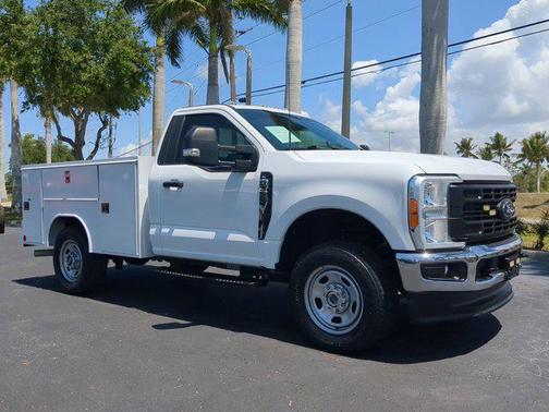 2023 Ford F-350 XL