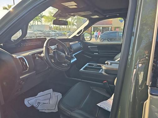 WILD GREEN 2025 Ford Expedition Tremor