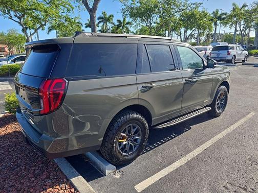 WILD GREEN 2025 Ford Expedition Tremor