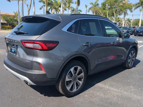 2024 Ford Escape Platinum