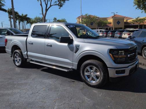 ICONIC SILVER METALLIC 2025 Ford F-150 XLT