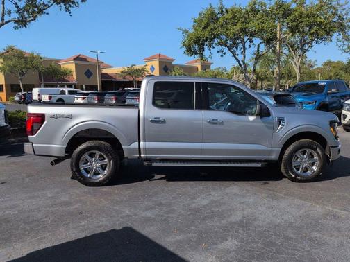 ICONIC SILVER METALLIC 2025 Ford F-150 XLT