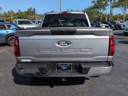 ICONIC SILVER METALLIC 2025 Ford F-150 XLT