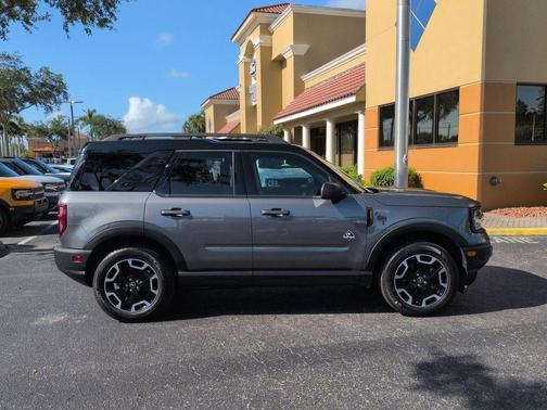 CARBONIZED GRAY METALLIC 2023 Ford Bronco Sport Outer Banks