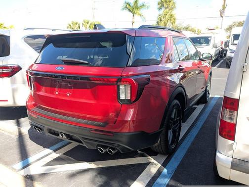 2025 Ford Explorer ST