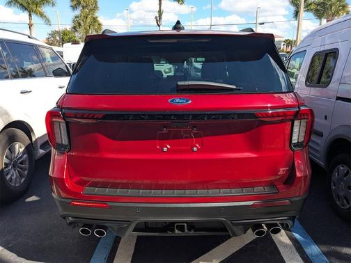 2025 Ford Explorer ST
