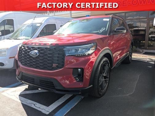 2025 Ford Explorer ST