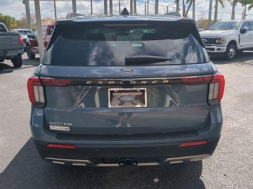 2026 Ford Explorer Active w/200A Pkg