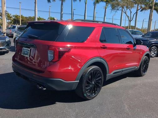 2023 Ford Explorer ST