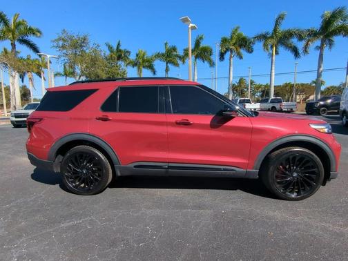 2023 Ford Explorer ST