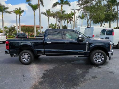2023 Ford F-350 Lariat