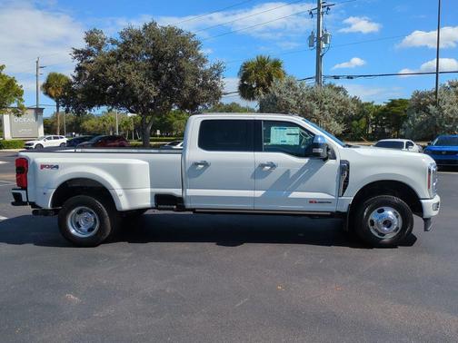 2026 Ford F-350 Platinum