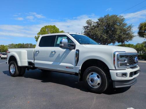 2026 Ford F-350 Platinum
